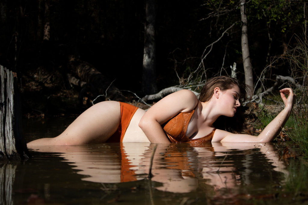 Anne's body-reclamation Virtual Boudoir Shoot in the lake with Tigz Rice